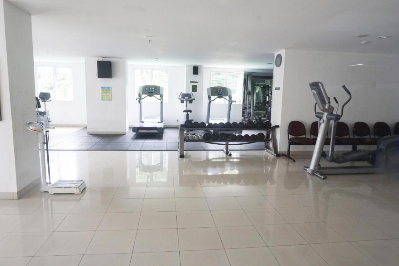 Spacious 1Br Dago Suites Apartment By Travelio Bandung Buitenkant foto