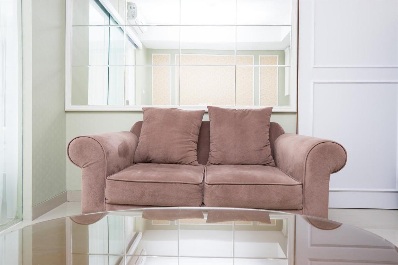Spacious 1Br Dago Suites Apartment By Travelio Bandung Buitenkant foto